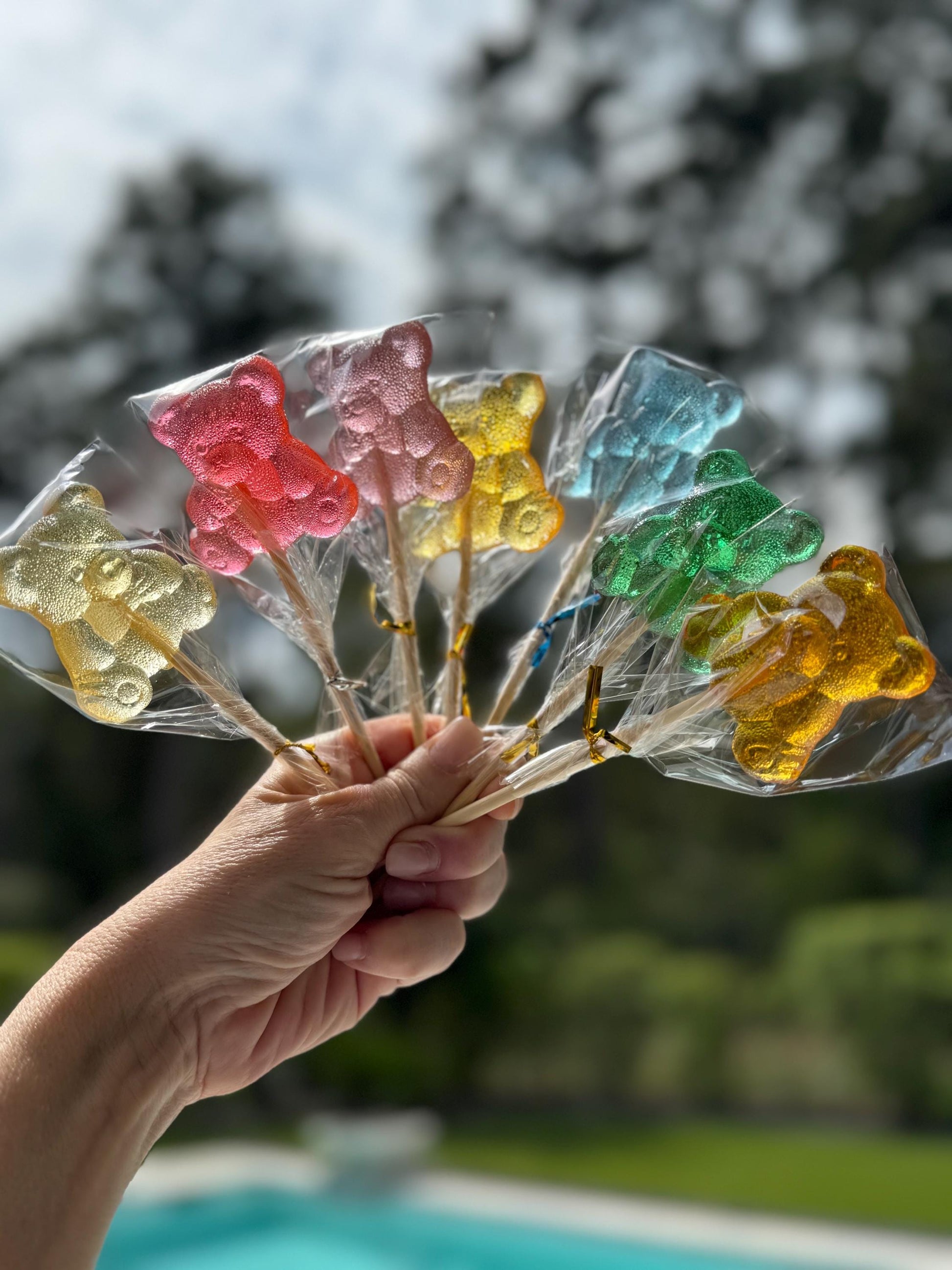 35 Teddy bear handmade lollipops candy. Bachelorette Party. Baby shower gifts. Wedding favours. Birthday party gifts. Bear lollipops. Bears